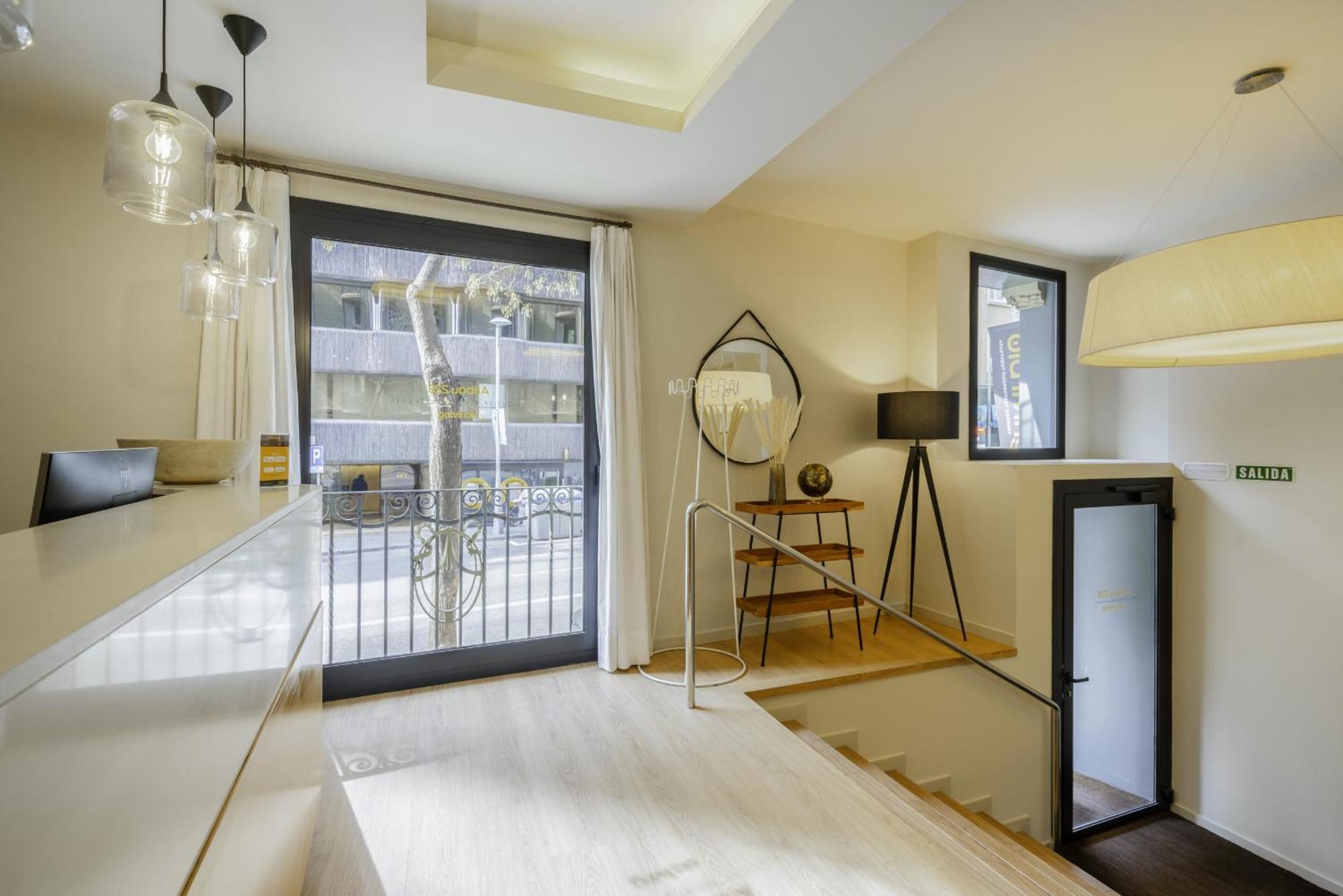 Ola Living Diagonal II Apartments Barcelona Buitenkant foto